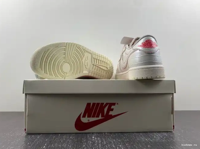 Rep Kickmax Travis OG 1 Air x Jordan Scott DM7866-601 Low 0331